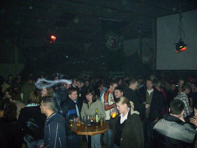 ../Images/10JahreParty 030.jpg